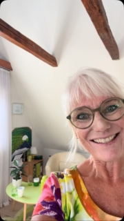 August-tilbud: Sms mig blot “AUGUST200” på mobil 51952017 - så får du (eller en du kender) 200,- i rabat på en (eller flere) coachingsession(er) afholdt i august. Og så finder vi en tid. Dbh JetteCoach 😊🪫—>🔋🤸‍♀️ #mistrivsel #personligudvikling #stress #depression #angst